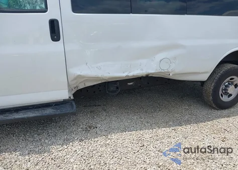 2020 Chevrolet Express Passenger Rwd 3500 Extended Wheelbase Lt from USA, damaged, VIN 1GAZGPFG1L1147161